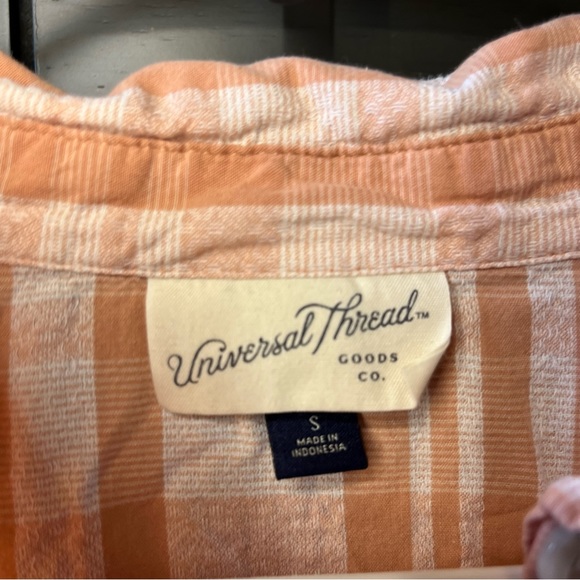 Button Up Plaid Blouse - Picture 6 of 6